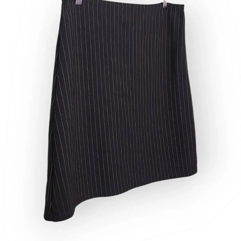 Zoey Beth Junior's Vintage Y2K Pinstripe Stretch Mini Skirt size X Large